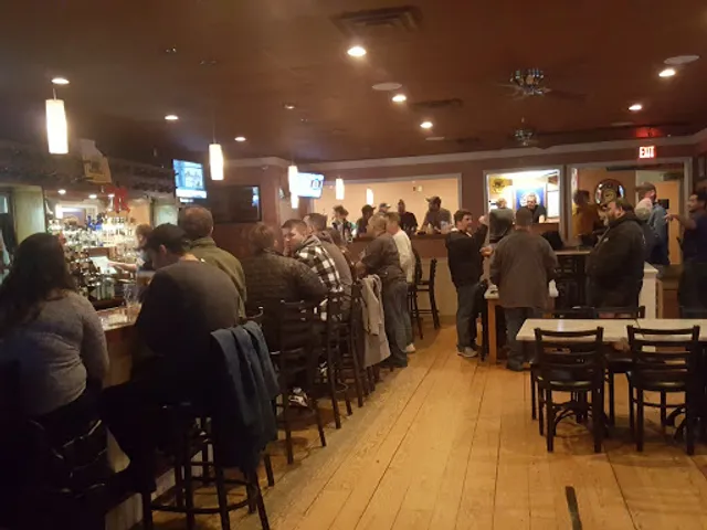 Brewster Pizza House & Sports Bar