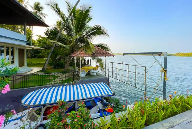 JAI Lake Resort,Water Front Resort,Home Stay,Perumbalam Island,Alappuzha.