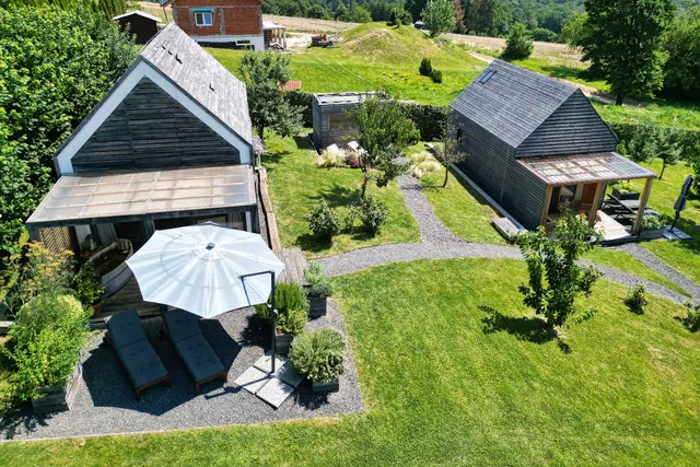 Počitniške hišice "Čarna"