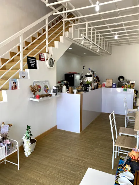 Those Between Tea & Coffee