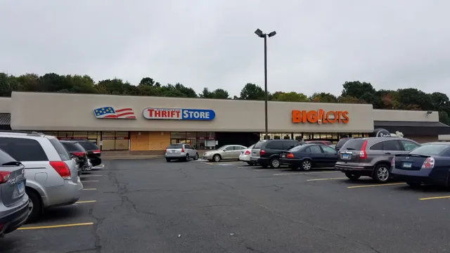 Red White & Blue Thrift Store - Waterbury