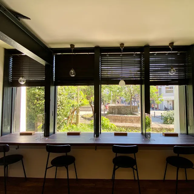 まずはカルボナーラかボロネーゼ【パスタパスタパスタ ディ タニマチシックス】