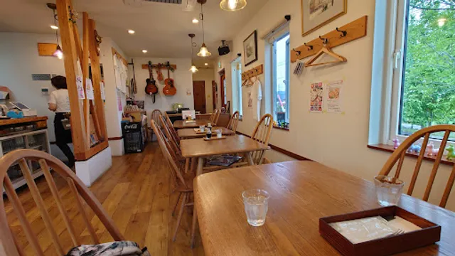 cafe&寿司Bar じぇしーおじさん