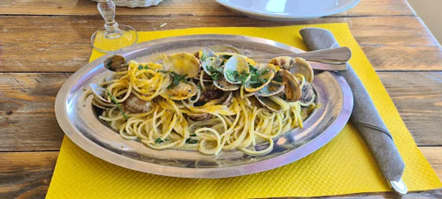 La Rena Lounge Bar - spiaggia Li Feruli