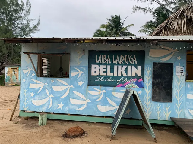 Luba Laruga Seafood Restaurant and Bar