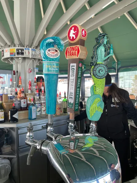 Roaring Brook Umbrella Bar