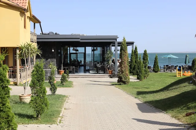 Best Western Bohemian Resort