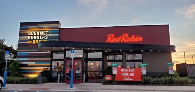 Red Robin Gourmet Burgers and Brews