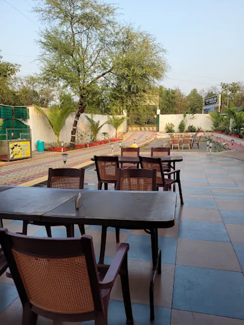 hey mama cafe & restaurant