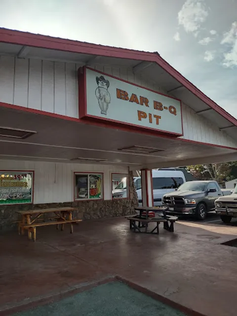 The Bar B-Q Pit