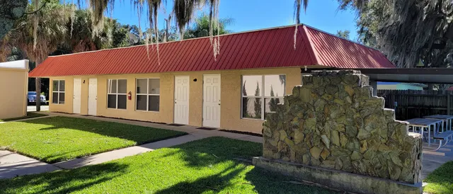 Dale's Lakeside Resort