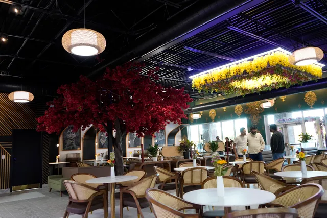 Hyderabad Cafe (Hyderabad House Atlanta)