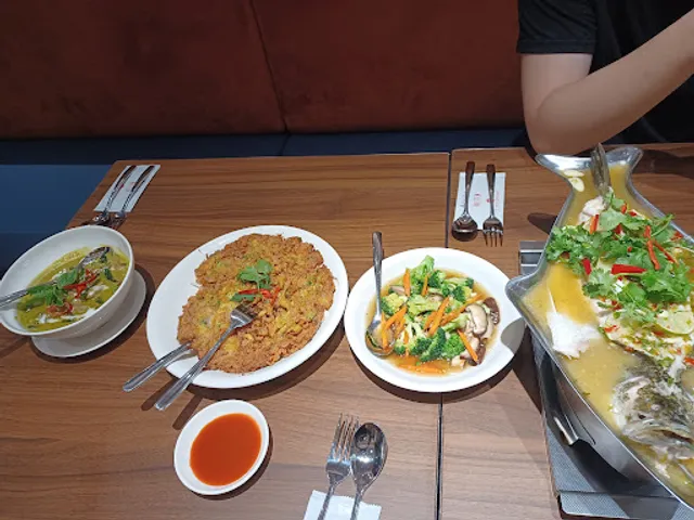 ParaThai @ Lalaport BBCC