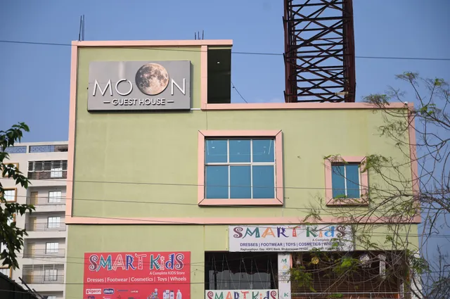 Moon Guest House,Bhubaneswar