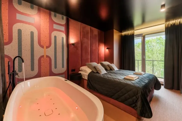 Salt Island Apartments