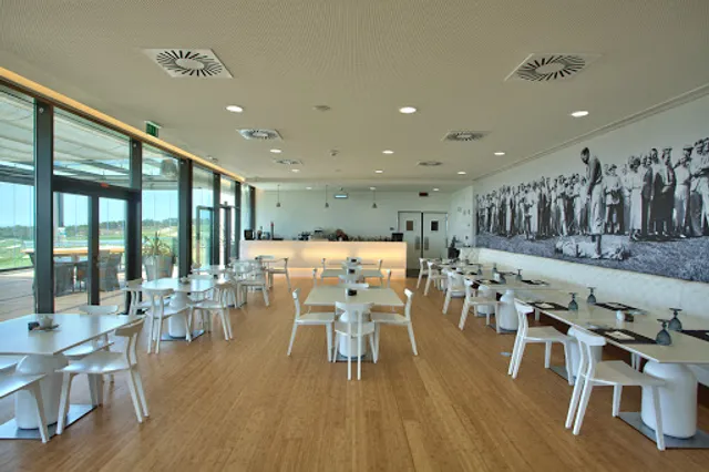 The Legend Restaurant - Golf Clubhouse