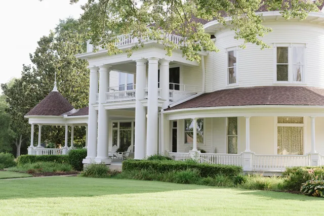 Captain Henderson House