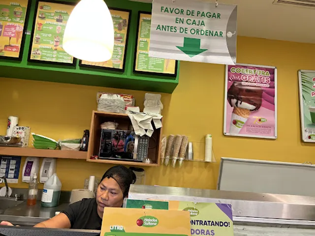 Helados Sultana - Walmart Chapultepec