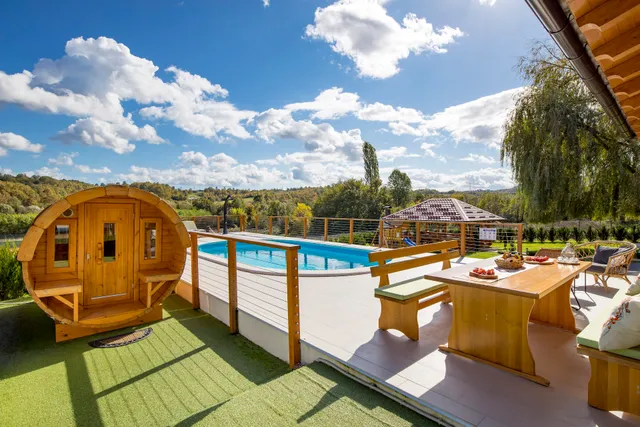 Drvena kuća Babylonica