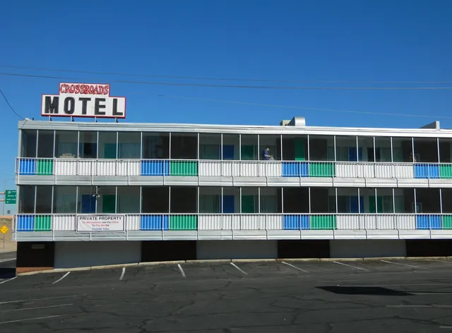 Crossroads Motel