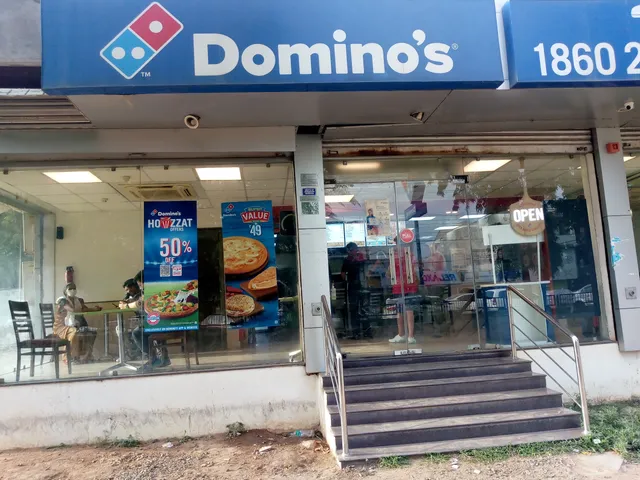 Domino's Pizza