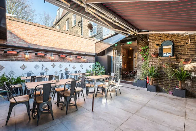 Burrito Mex (حلال) Earlsfield