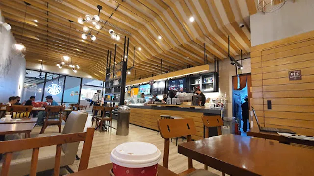 J.CO Donuts & Coffee