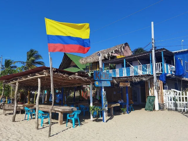 KALUSI JR. Hostal y Restaurante