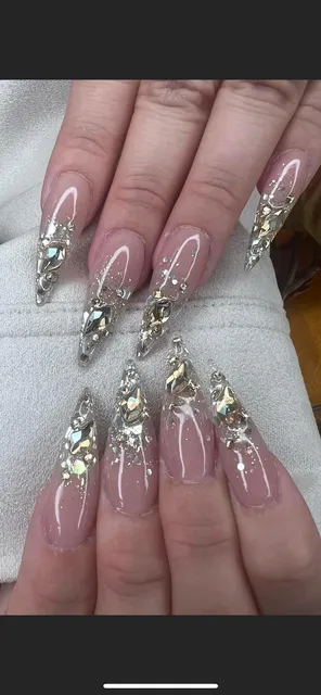 Champions Nails & Spa