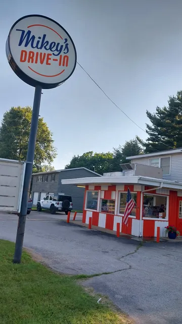 Mikey's Drive In