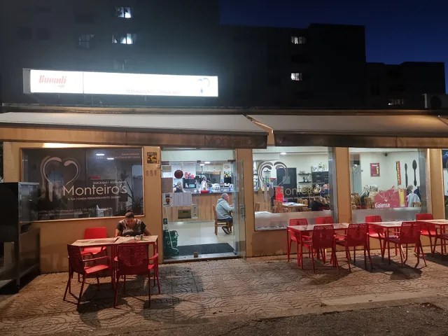 Restaurante Monteiros - Prato do dia | Francesinha Forno a Lenha | Anho e Cabrito em Forno a Lenha