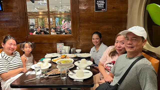 Gerry's SM Bacoor (Gerry's Grill)