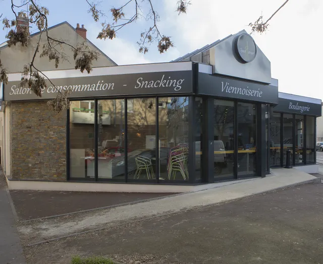 Boulangerie - Pâtisserie - viennoiserie - Snacking - Salon de consommation "Gustaveur"