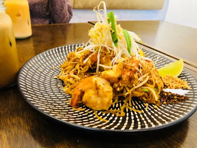 Ivory Thai Crows Nest