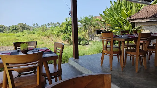 Bebek uma Menuh Restaurant