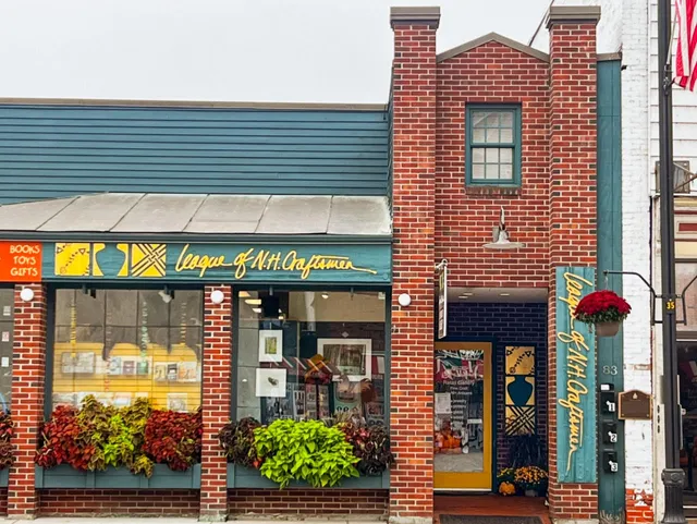 League of NH Craftsmen Littleton Fine Craft Gallery