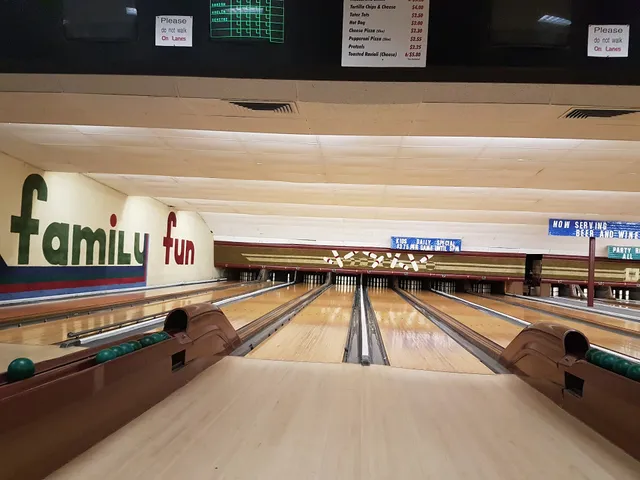 Olindy's Quincy Avenue Lanes
