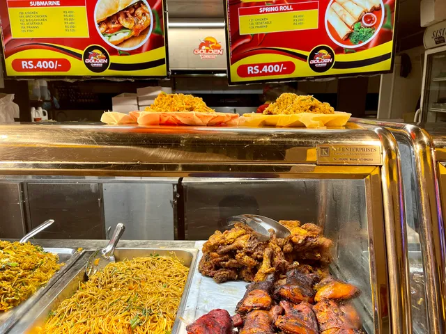 Golden Chinese online kitchen