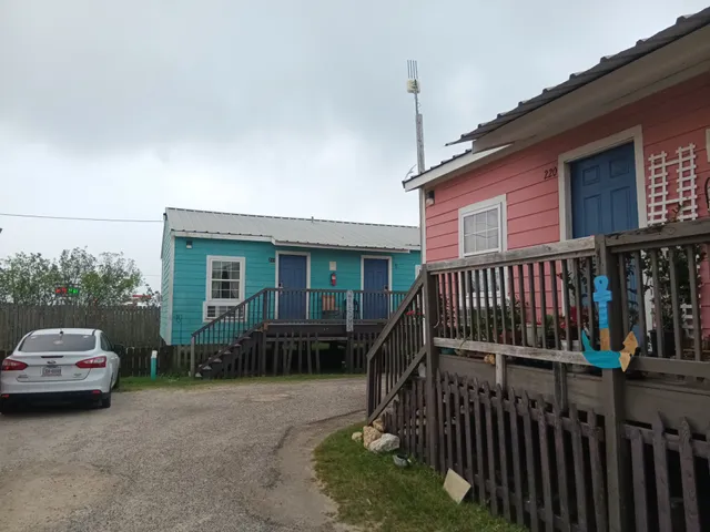 RAHI MOTEL AND COTTAGES