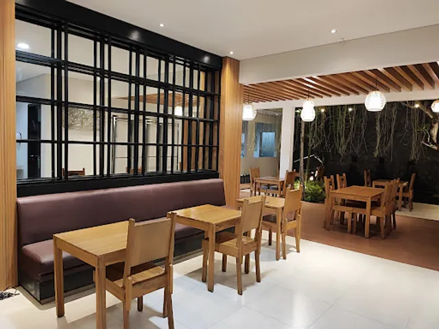 Benats Eatery Dimsum & Cafe