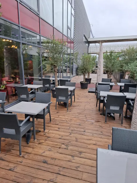 Côté Ouest Restaurant bar