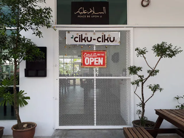 Ciku Ciku (Aunty Min's Café)
