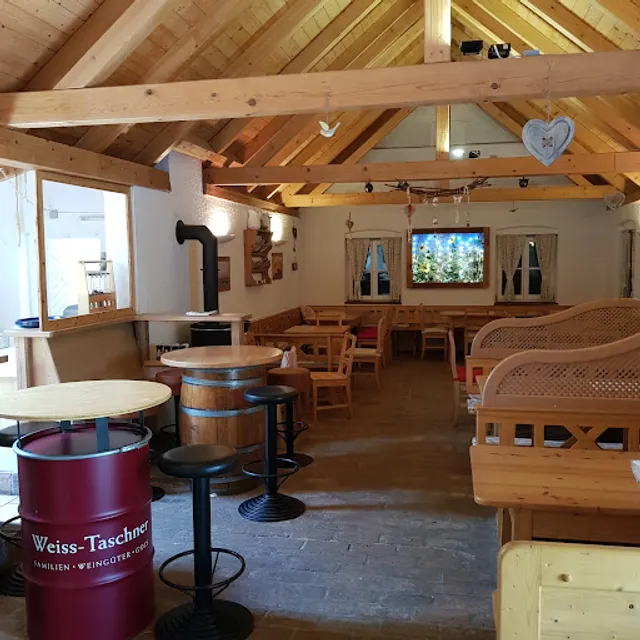 Heuriger Kellergasse 32