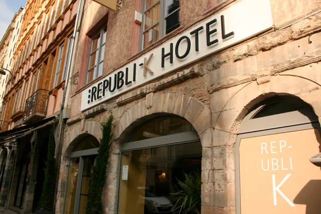 Le Républik Hôtel