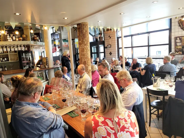 Vita restaurang e winebar at Briggen