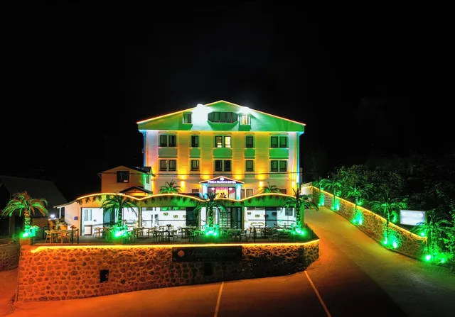 Perla Blanca Hotel