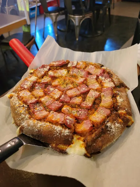 Rigoletto Chicago Pizza