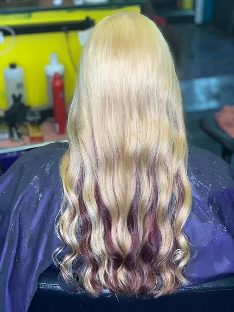 Crayon Salon And Spa