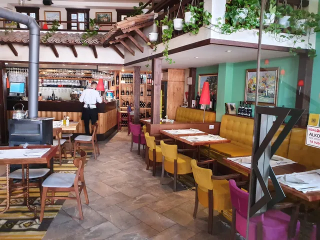 Shendeverë - Wine Bar & Restaurant in Tirana