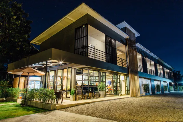 Thonglor boutique and spa Udon Thani